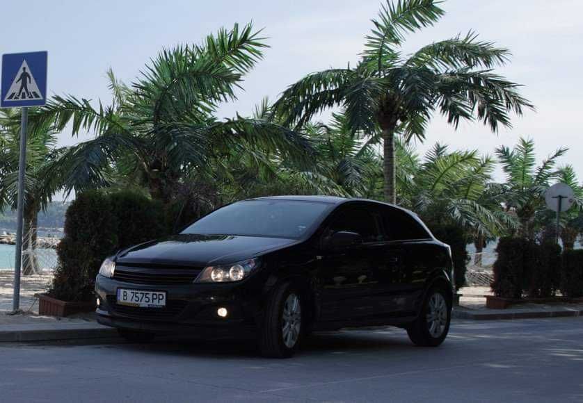 На части Opel Astra H / Астра Х GTC 1.7cdti 2007 Z17DTH