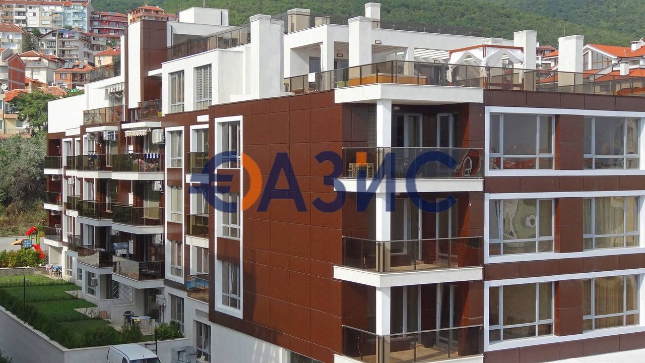 Продава се Двустаен апартамент в Свети Влас - 69 кв.м за 1435 €/кв.м - Снимка #14