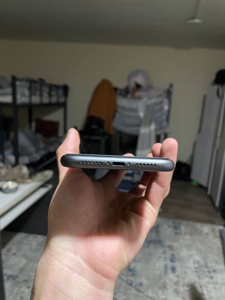 Iphone 11 yaxshi holata
