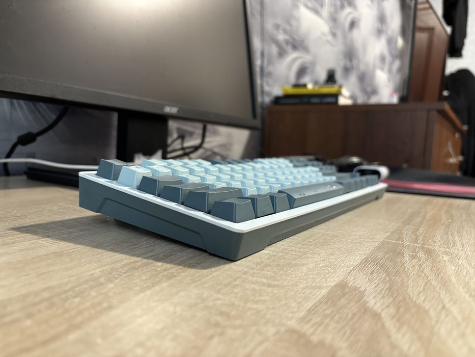 Продам игровую клавиатуру