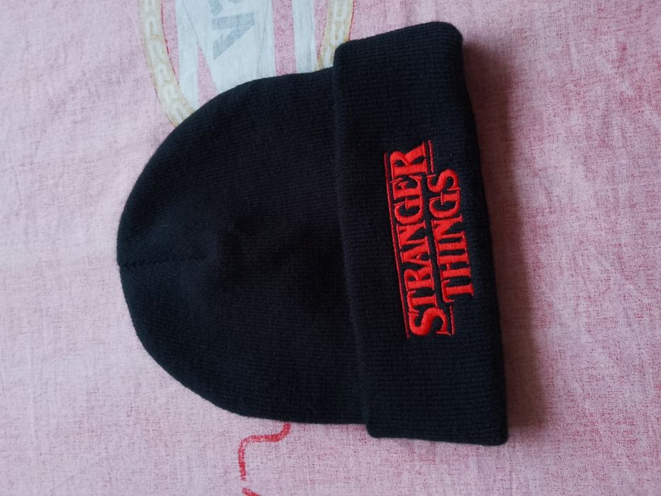 Caciula Stranger Things