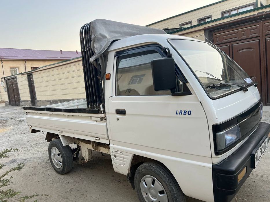 Лабо сотилади метан