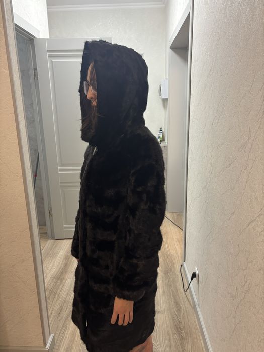 Продам шубу . Низкая цена. Хорошее качество