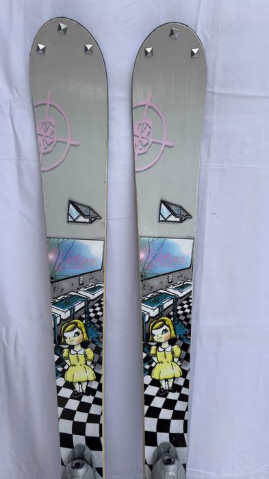 Ski schi freestyle  Twin-Tip K2 Miss Demeanor 169cm