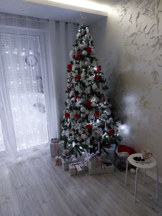 Brad artificial 230cm