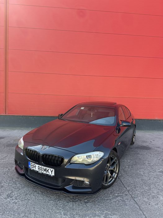 BMW 530d X-drive M-Pack/Head-up/Trapa/Side