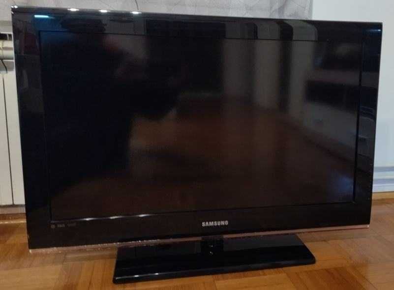 Televizor/Monitor /TV Samsung LE32B530P7W made in Hungary