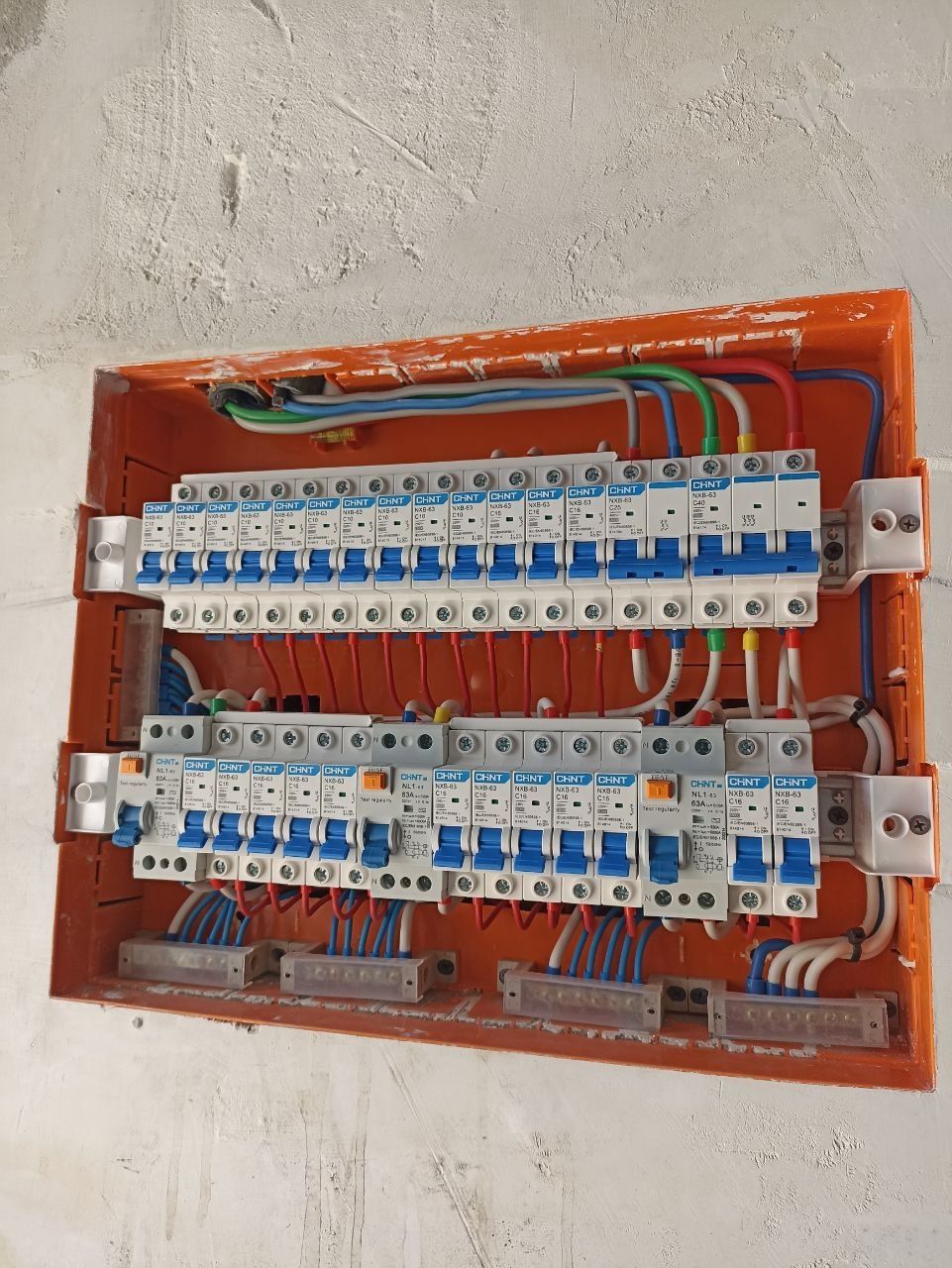 Elektrik xizmati 220v 380v