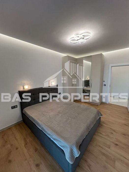 Продава се Двустаен апартамент в София, Кръстова вада - 81 кв.м за 3692 €/кв.м - Снимка #4