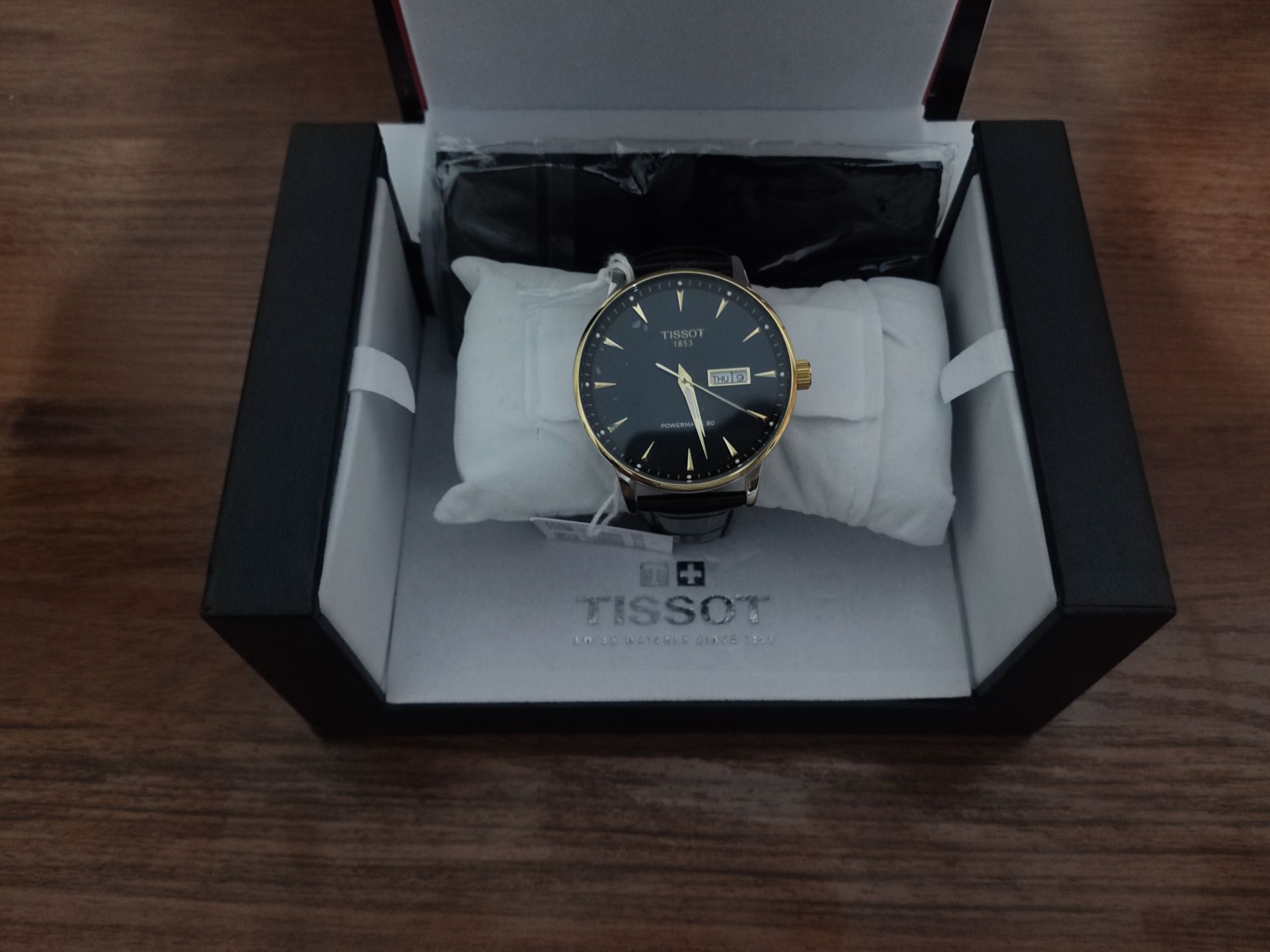 Часы наручные Tissot