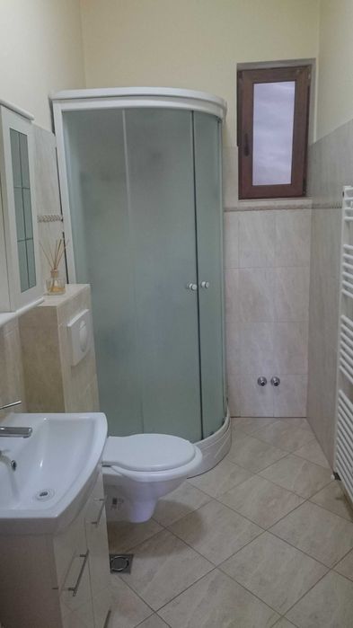 Casa vis-a-vis de Piata Mare