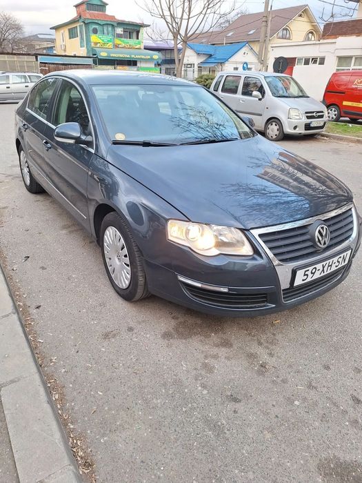 Volkswagen Passat Berlina,Navi, clima, senzori, 1,9tdi,pilot, computer, comenzi