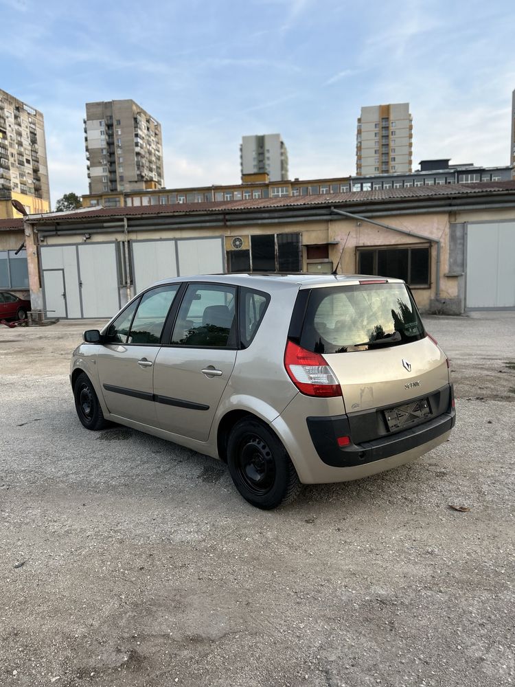 Renault Scenic / Рено Сценик 1.6 16V