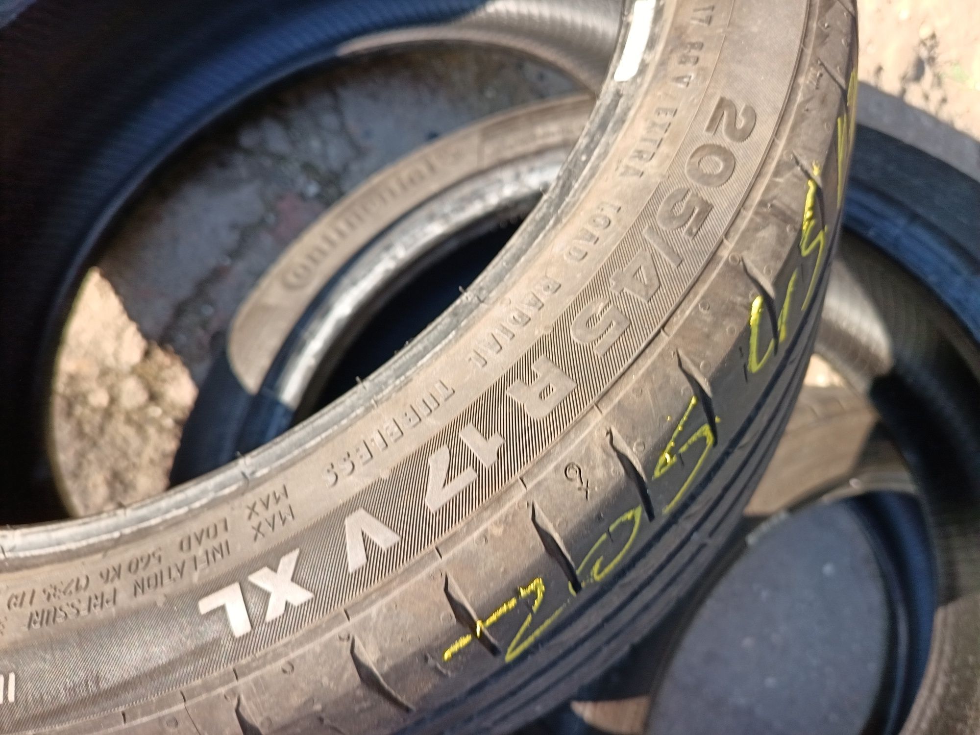 Anvelopele vara 205 45 17 continental 2017