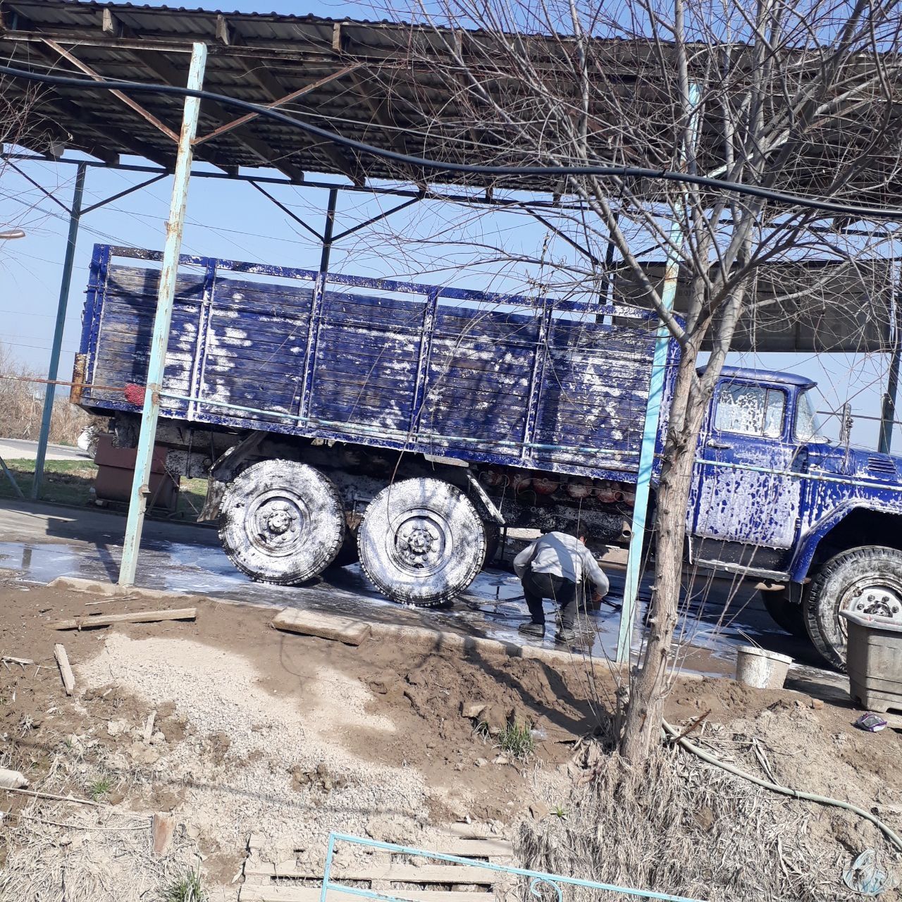 Zil 131 sotiladi
