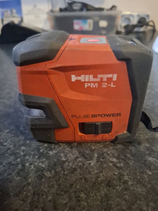 Nivela laser hilti pm 2-L