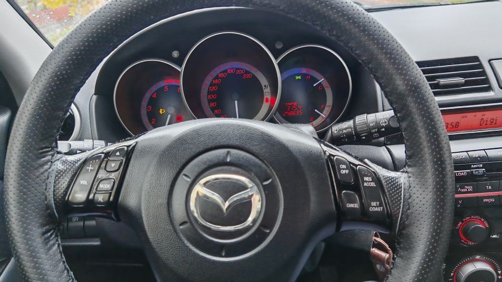 Mazda 3 2.0 165 caii