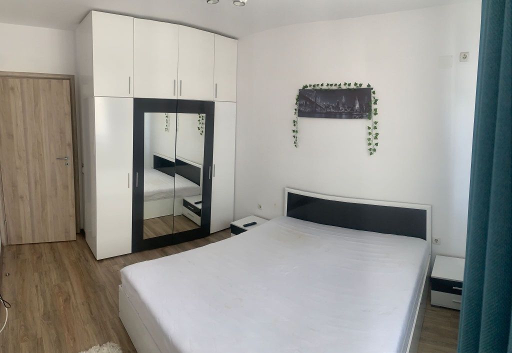 Vand apartament 2 camere-48 mp- 72.900€