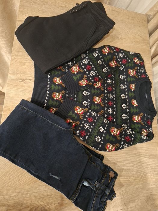 Лот от коледен пуловер за момче + дънки и термо панталон