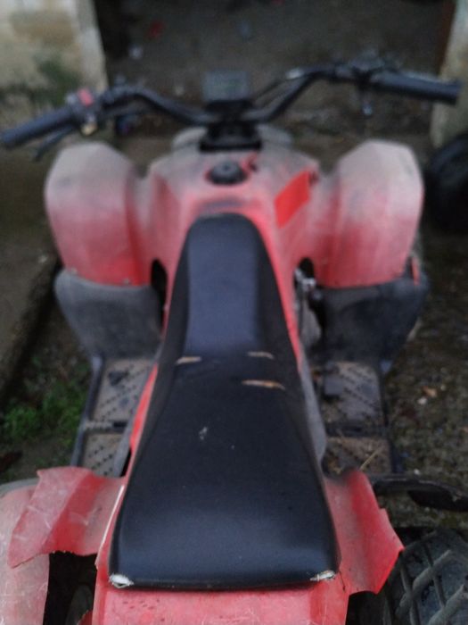 Vând ATV sau schimb 100cc 2T