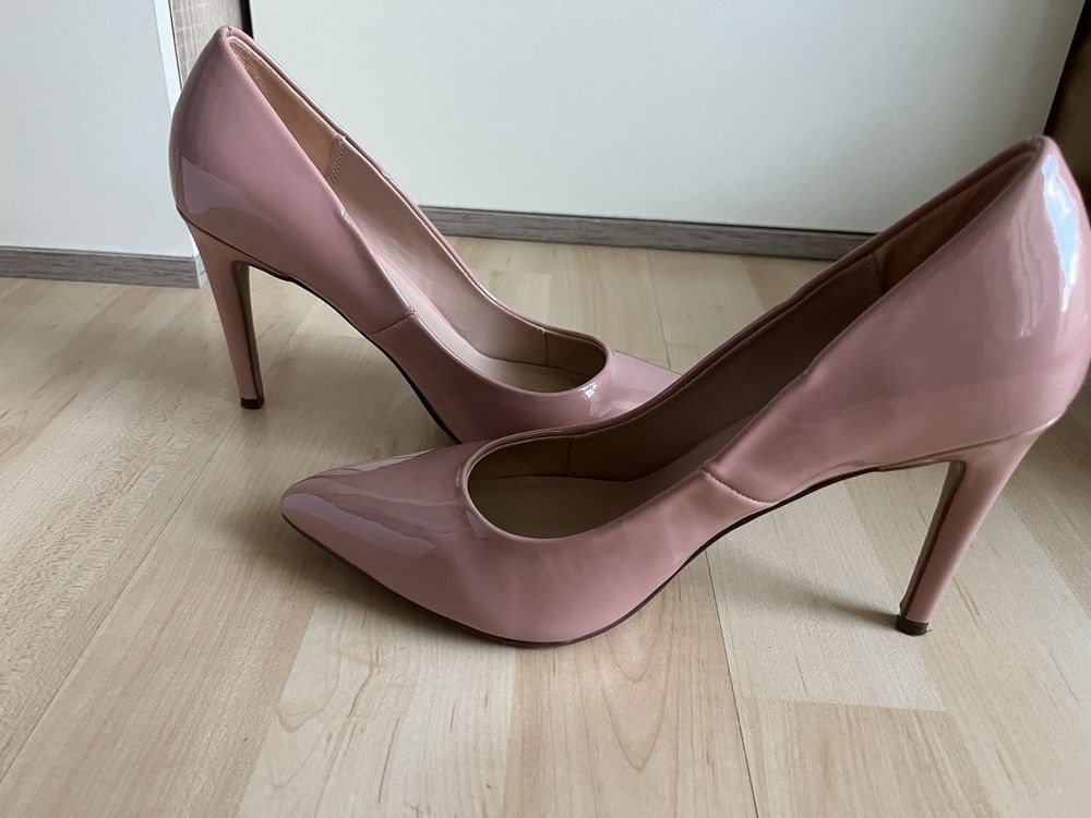 Обувки Dorothy Perkins