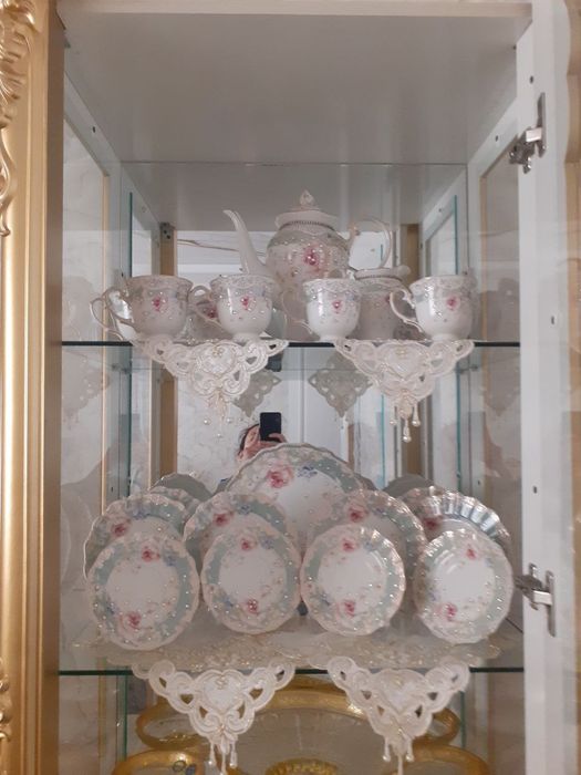 Сервиз наборла сотилади 2 та камплекит бор