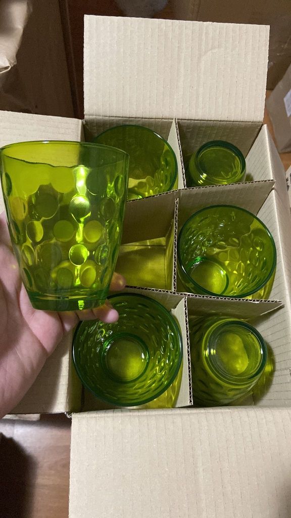 Set de 6 pahare viu colorate, sticla groasa, Italia