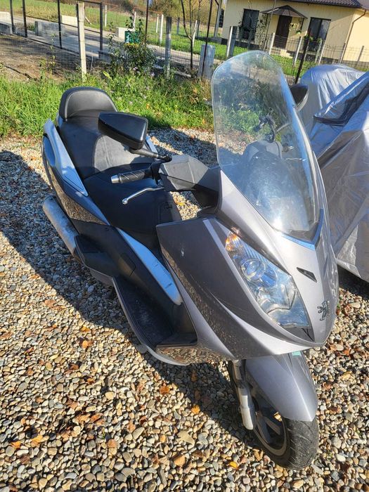 Vand Scuter Peugeot Satelis - 125cm3