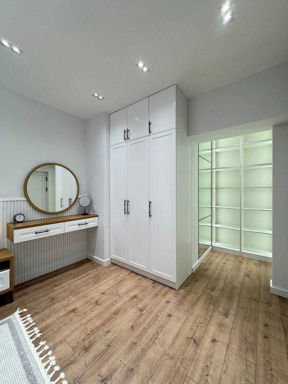 м.Ойбек Ц-7 пос.Юж.Кореи 3-комн 3/9 70 м² евроремонт меб/тех