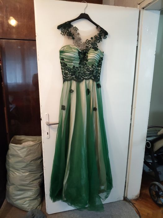 Бална рокля зелен цвят