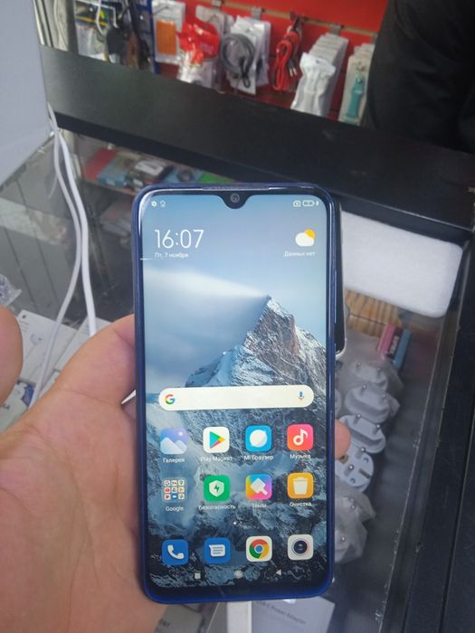 Продам телефон Redmi note 8 память 128гб состояние отличное