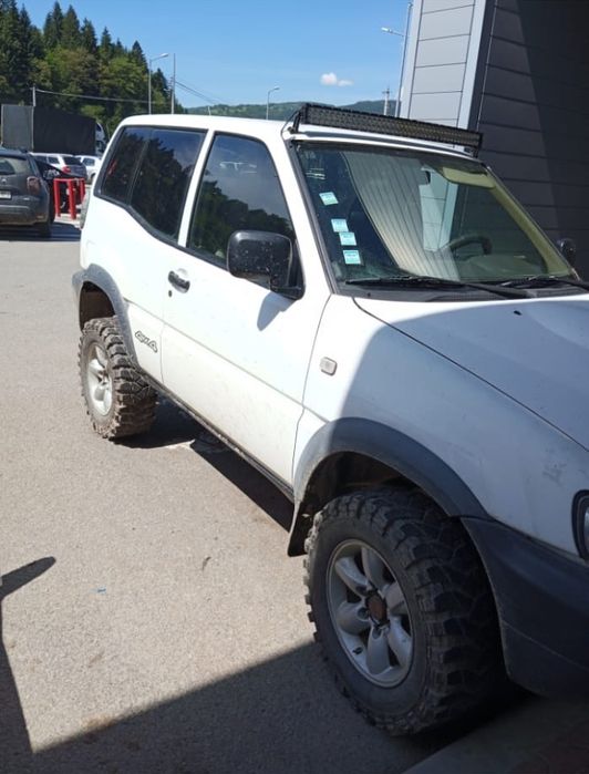 Vând Nissan Terano 2