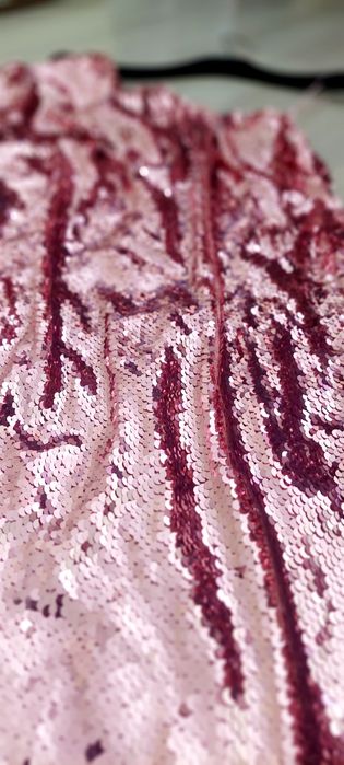 Bardot €139 висок клас рокля с пайети S от Австралия, нова, с етикет