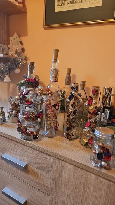 Коледни светещи бутилки и свещници- ръчна изработка.