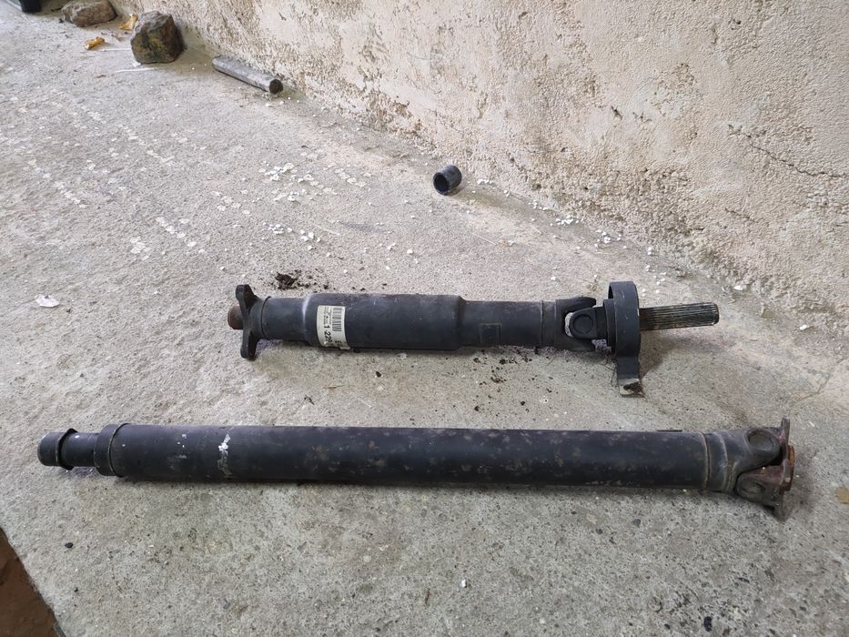 Продавам останали части от BMW 328 E46