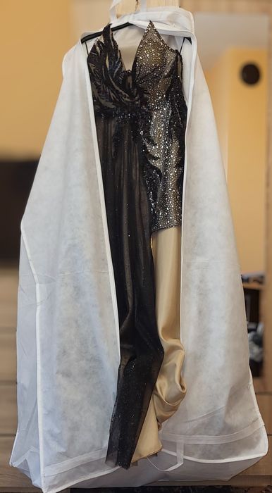 Блестяща Бална Рокля