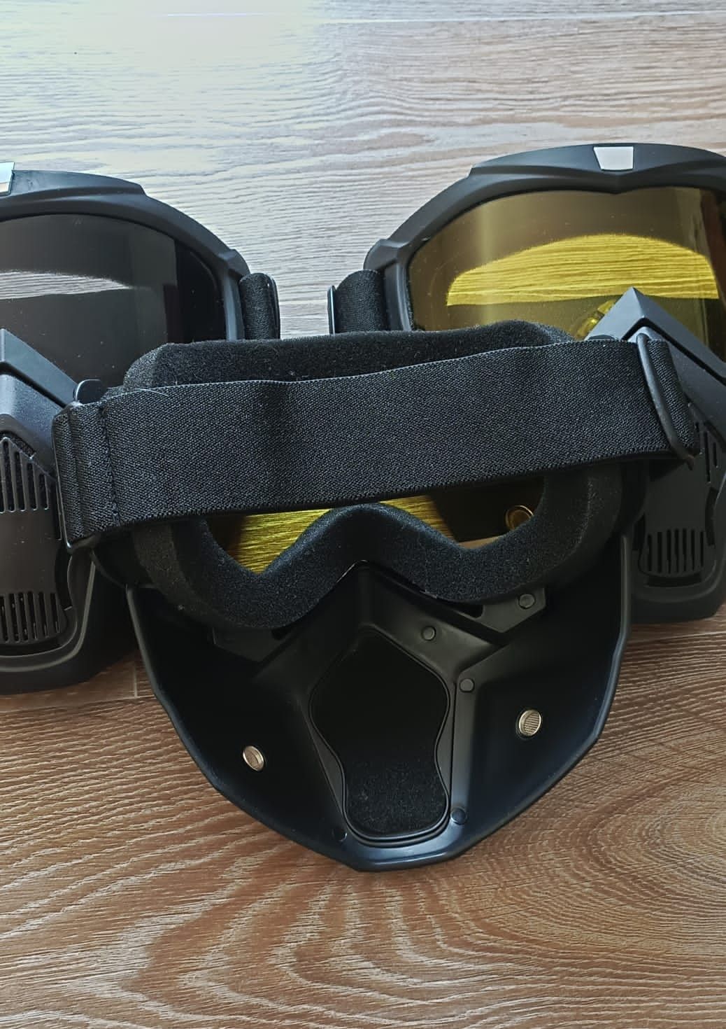Продам новые защитные очки-маски