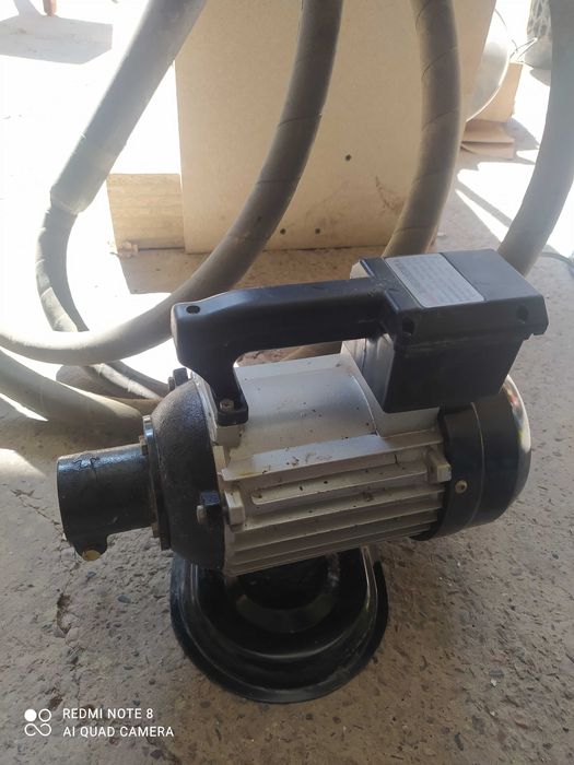 Продается вибромотор для утрамбовки цемента.