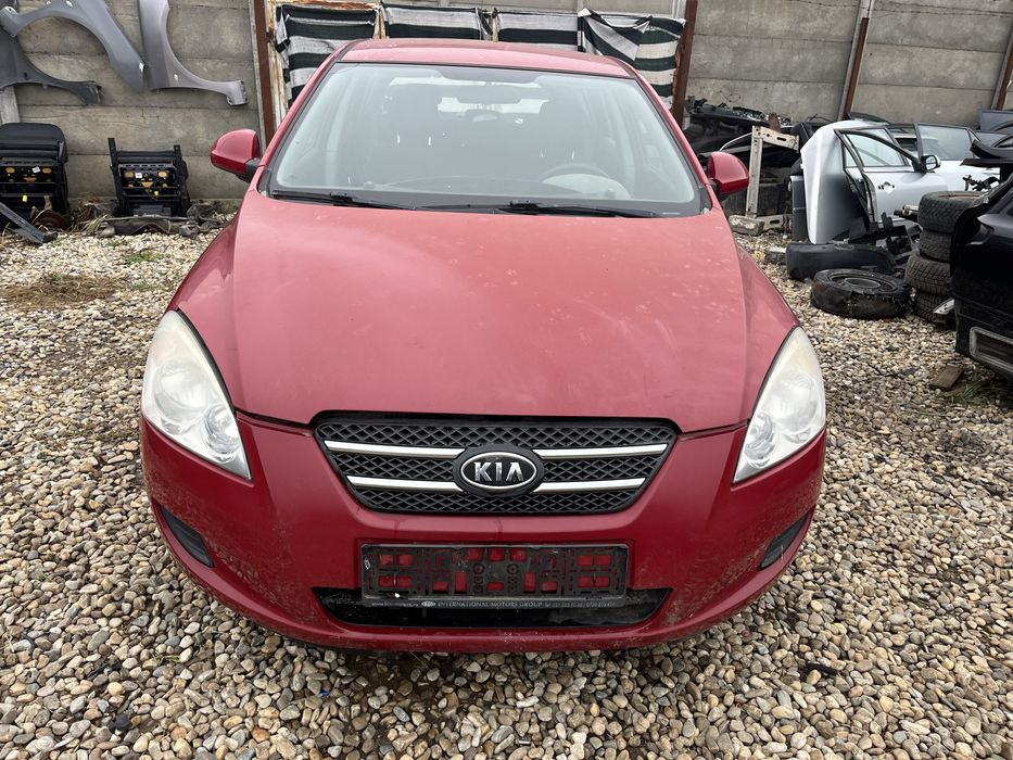 Cumparam (colectam ) autoturisme pentru fier vechi si nu numai