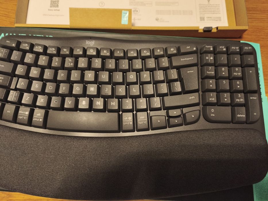 Tastatura LOGITECH Wave Keys wireless