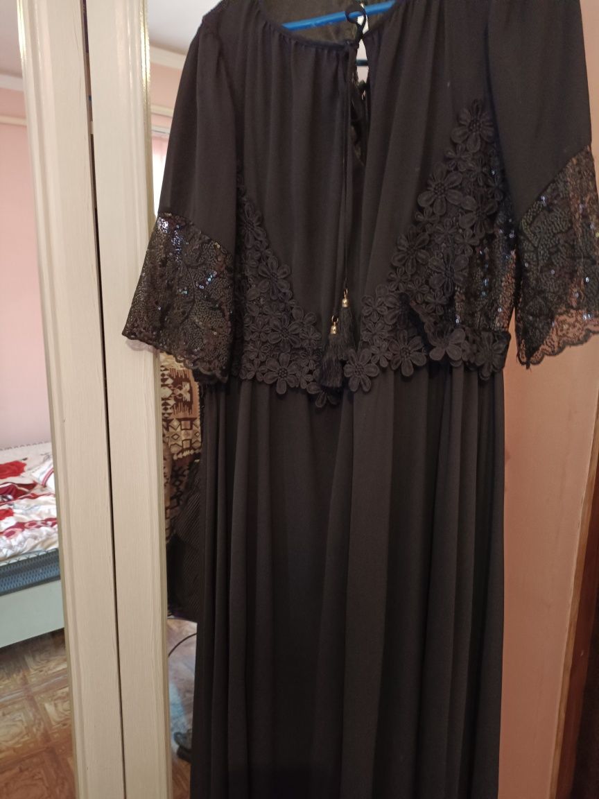 Продам платье Турция