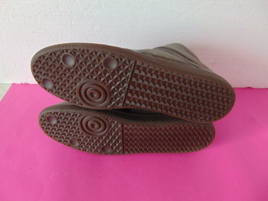 НОВИ Strelson номер 47 Оригинални мъжки обувки