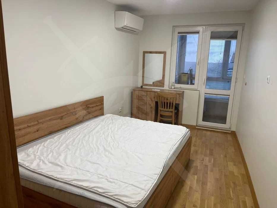 Дава се под наем Тристаен апартамент в Варна, Цветен квартал - 82 кв.м за 600 € - Снимка #2