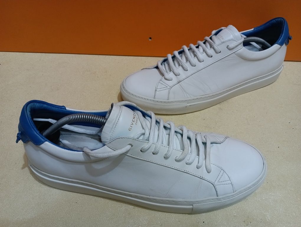 Givenchy Paris N 45 кожени - 85 лв