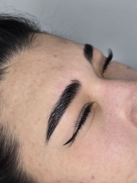 Ламинирование ресниц и бровей