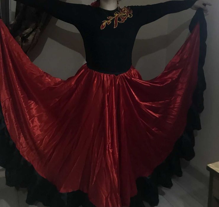 Платье для танцев, испанское платье