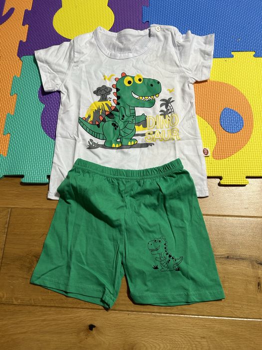 Vand compleu copil 3-4ani