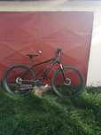 Bicicleta Cube Attention 2022
Roti 29 Cauciucuri MAXXIS 
Schimbătoare