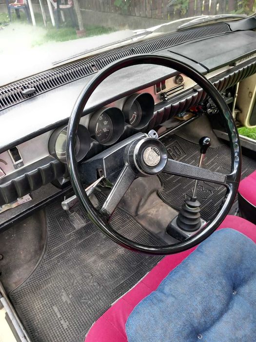 De Vanzare Dacia 1300