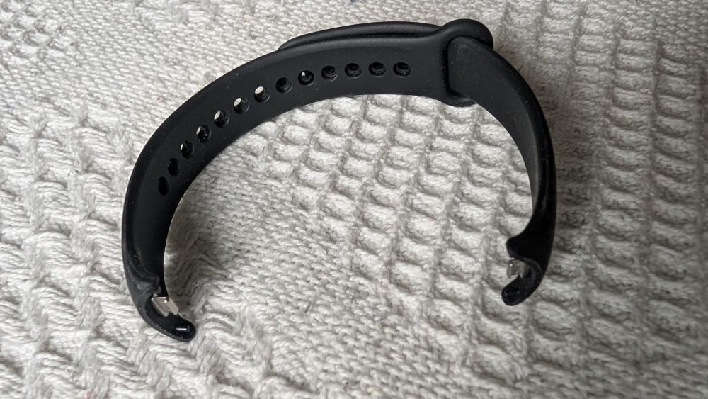 Каишка и кабел за зареждане на смарт гривна XIAOMI Smart Band 8